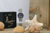 Baltrum Uhr mit Metallarmband und blauem Ziffernblatt